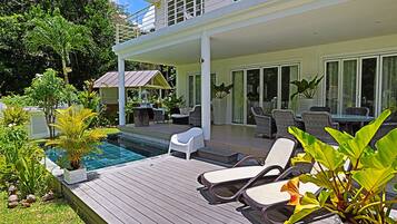 Luxury Villa | Teres/patio