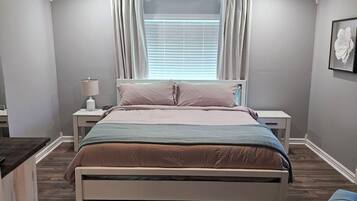 4 dormitorios, tabla de planchar con plancha, wifi gratis y ropa de cama