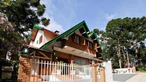 Bagian depan properti