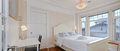 7 habitaciones y caja de seguridad en la habitación