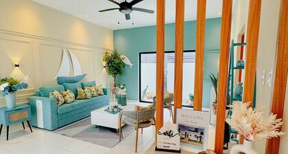 Sea Renity: Luxe Villa, Pool, 4 Min Drive to Beach
