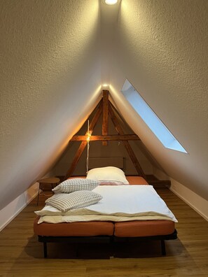 3 slaapkamers, een bureau, reisbedje, gratis wifi