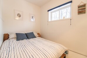 3 sovrum, resesäng, gratis wi-fi och sängkläder