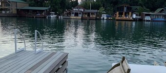 Cheerful cabin Ada bojana