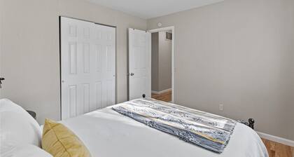 Fragrance free - spacious Ranch -safe &quiet- 4 br 2 bath