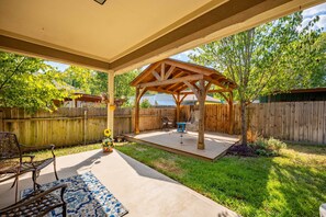 Terrace/patio - Forest Escape Lake Conroe (Montgomery)