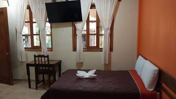 Family Room | 1 bedroom, premium bedding, laptop workspace, free WiFi