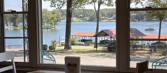 Peacefull Lake Get-Away