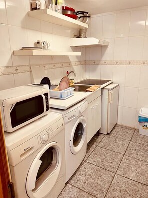 Standard Apartment | Private kitchen - Beautiful Apartment in Madrid downtown (Madrid)