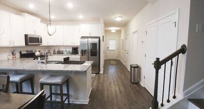 Home Rental for Master’s Week