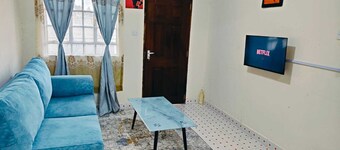 Cozy one bedroom unit close to Chicken inn, pizza inn & 5mins to Nanyuki town