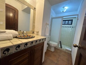 Towels, soap, toilet paper - Estudio Olas Altas 465 (Puerto Vallarta)