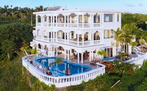 Exterior - Adorable room with a pool, fire pit, gardens, and more- close to the beach! (Cabrera,)