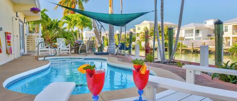 Ulkouima-allas, lämmitetty uima-allas