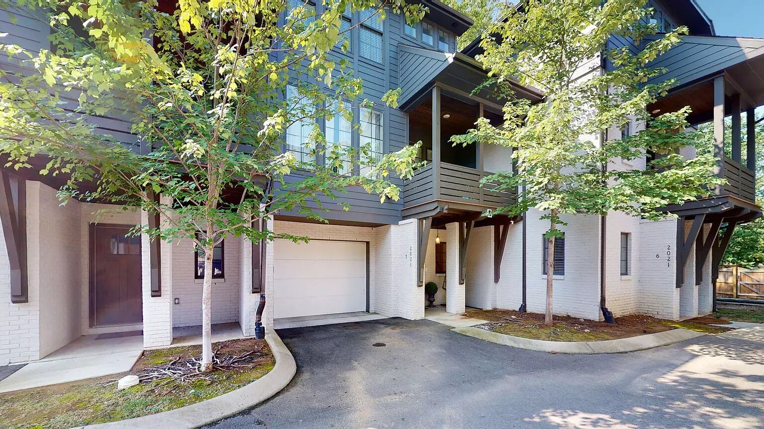Desirable 12S region of Nashville. All bedroom suites. Walkable coffee and food.