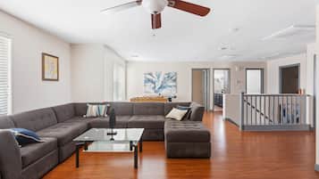 Apartment, 4 Bedrooms, Accessible, Private Pool | Living room