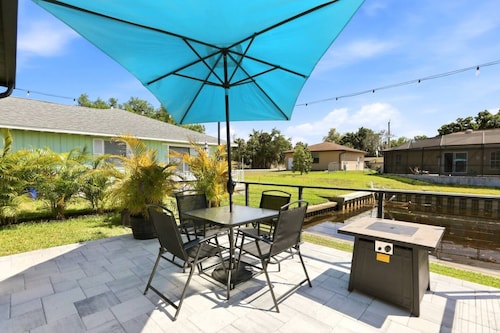 Caloosahatchee Hideaway II-Waterfront Retreat