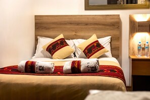 Individually decorated, free WiFi, bed sheets - Runas Inn Machupicchu (Machu Picchu)