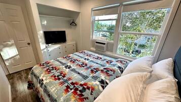 2 chambres, fer et planche Ă repasser, Wi-Fi, draps fournis