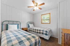 2 quartos, Wi-Fi de cortesia, roupa de cama