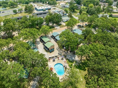 Lakefront 2BR Cabin w/ Pool + Swim & Boat dock