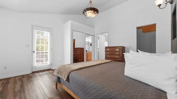 5 slaapkamers, een bureau, reisbedje, gratis wifi