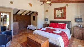 8 間睡房、熨斗/熨衫板、可攜式嬰兒床、Wi-Fi