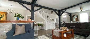 ร็อคลิน อินน์ เบด แอนด์ เบรคฟา สต์