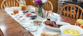 Rocklyn Inn Bed & Breakfast