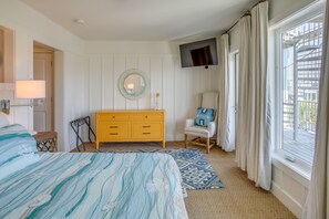 5 bedrooms, WiFi, bed sheets - Holden Beach House w/ Boat Dock: Steps to Beach! (Holden Beach)