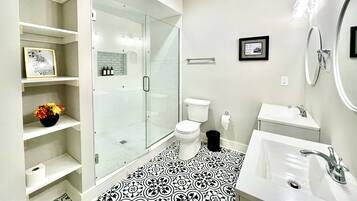 Baignoire, serviettes fournies
