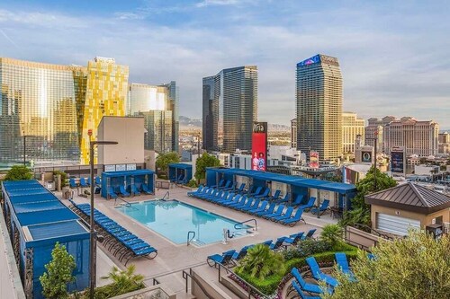 2 Bedroom 2 Bathroom Villa - Polo Tower Resort on Strip