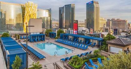 2 Bedroom 2 Bathroom Villa - Polo Tower Resort on Strip