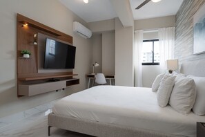 2 chambres, fer et planche à repasser