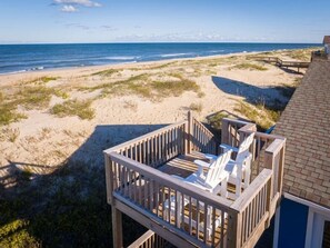 Property grounds - Oceanfront Views, Private Beach Access and Hot Tub (Nags Head)