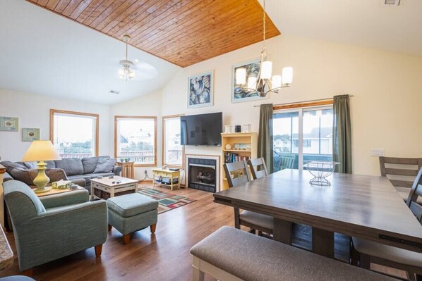 Televisión y reproductor de DVD 