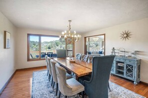 Dining - Farpoint: Heated Infinity Pool, Mountain Views (Santa Rosa)