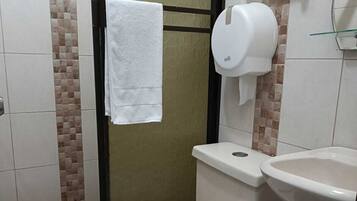 Basic Double Room Single Use, 1 Bedroom, City View | Bathroom