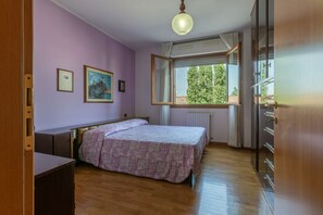 2 camere, ferro/asse da stiro, accesso a Internet, lenzuola