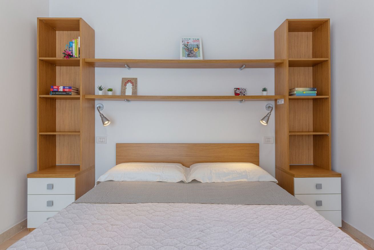 1 soverom, skrivebord, strykejern/-brett og wi-fi