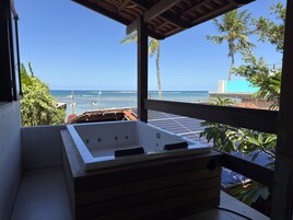 Quarto Luxo Vista Mar com Banheira de Hidromassagem | Banheira de hidromassagem particular