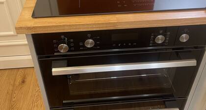 Cosy place near Wrexham City Centre and the famous Racecourse Ground