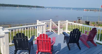 Pinnacle of St. Andrews by the Sea - Exquisite seaside home.