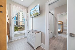 4 bedrooms, iron/ironing board, WiFi, bed sheets - Sunrise Beach House | Heated Pool, Beach Access, New Build | My Beach Getaways (Gulf Shores)
