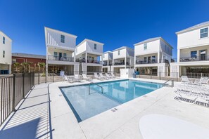 Beheizter Pool