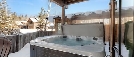 室外 SPA 浴缸