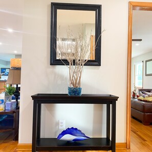 Interior - Lottsburg's Landing - Your Waterfront Escape on Wrights Cove (Lottsburg)