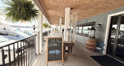 Lottsburg's Landing - Your Waterfront Escape on Wrights Cove