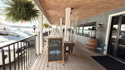 Lottsburg's Landing - Your Waterfront Escape on Wrights Cove