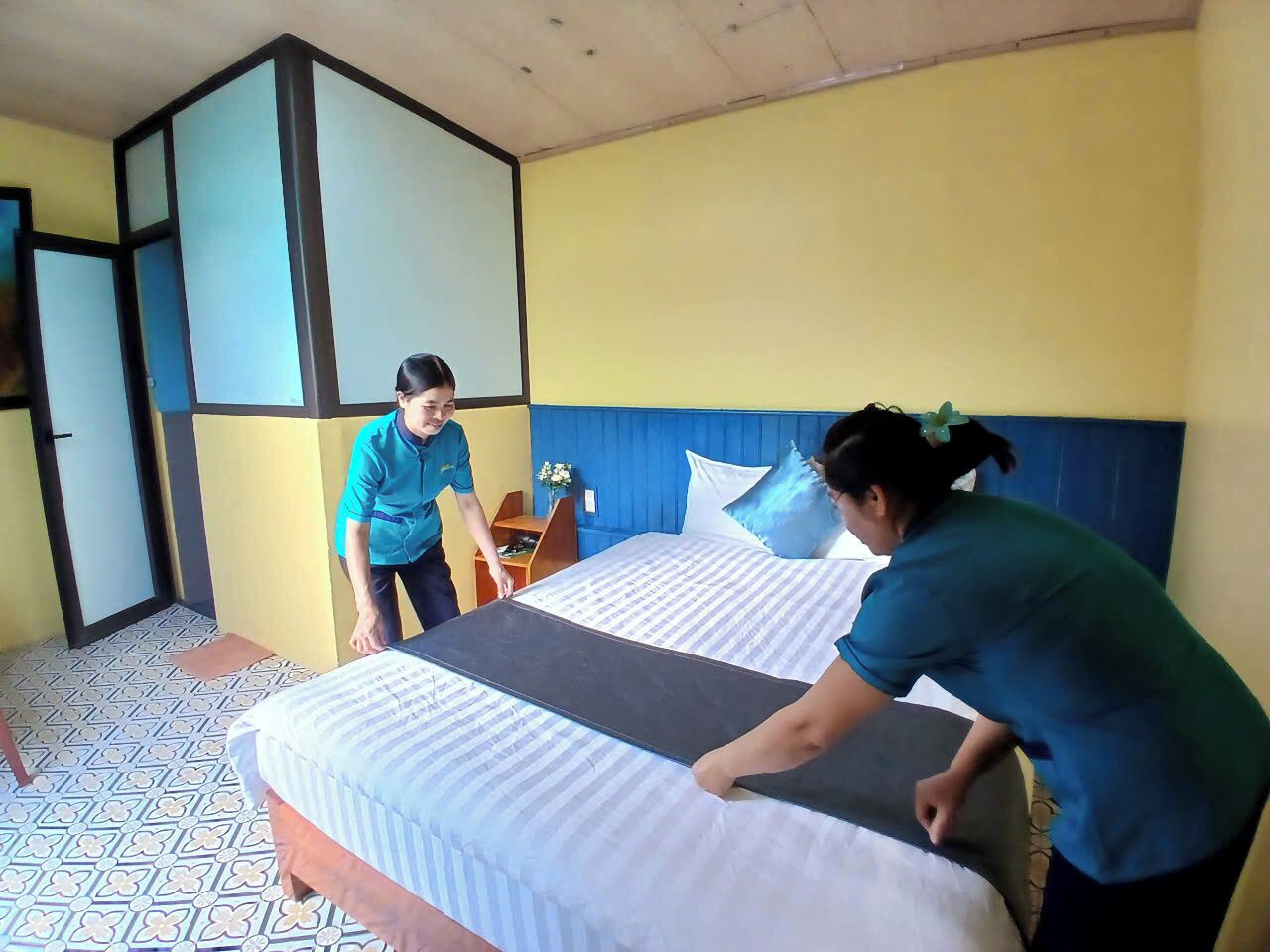 Chambre Double Panoramique, 1 chambre, côté jardin (Mountain & Garden View)